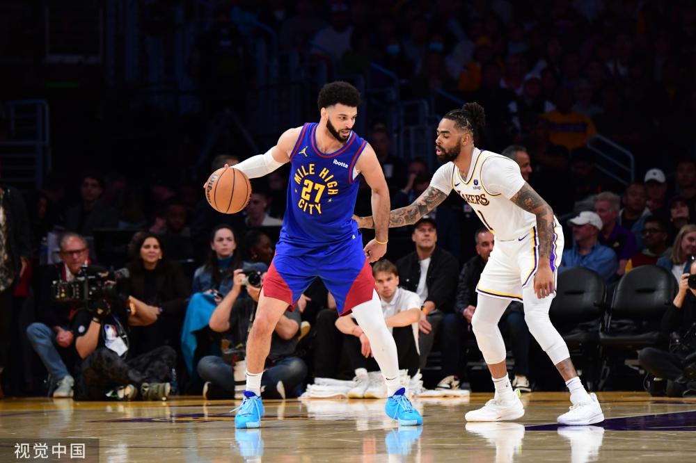 不可動搖的 不可動搖的