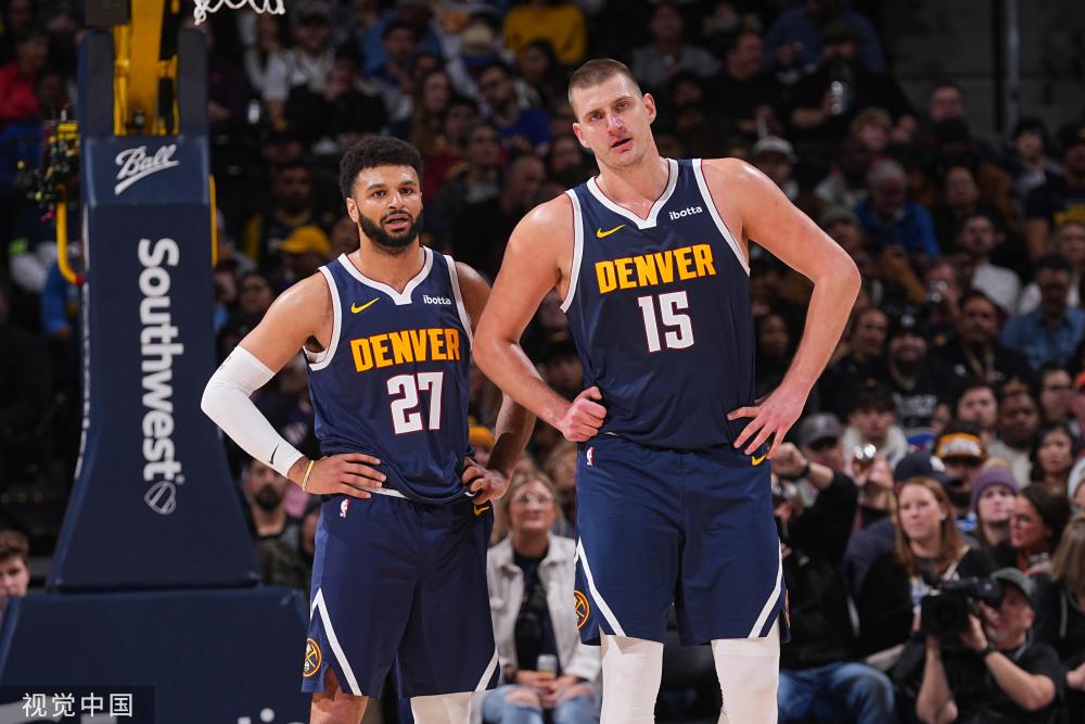 不断努力的 不断努力的